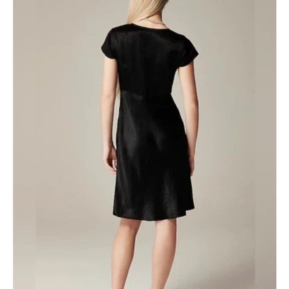 J.Crew Short Sleeve Slip Dress in Textured Satin Black Size 12 NWT - Picture 3 of 8